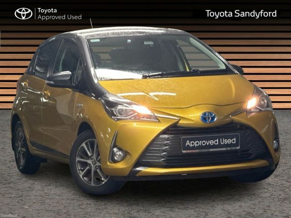 Toyota Yaris Hatchback, Petrol Hybrid, 2019, Gold