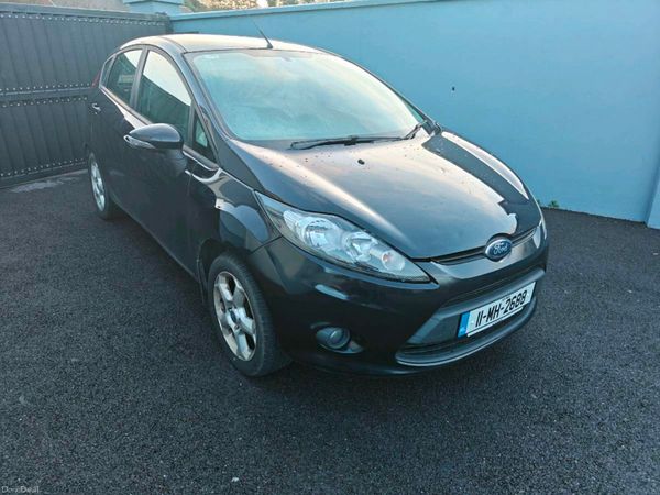 Ford Fiesta Hatchback, Diesel, 2011, Black