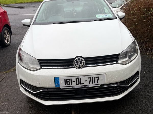 Volkswagen Polo Hatchback, Petrol, 2016, White