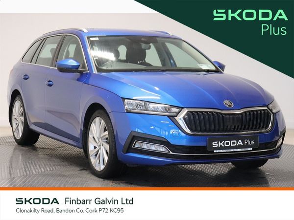 Skoda Octavia Estate, Petrol, 2023, Blue
