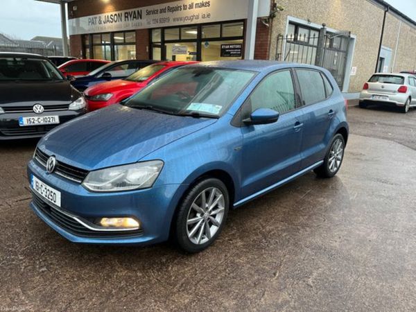 Volkswagen Polo Hatchback, Petrol, 2016, Blue