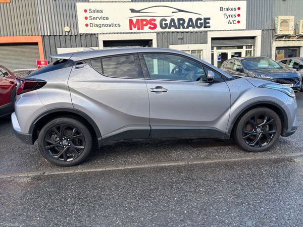 Toyota C-HR Hatchback, Petrol Hybrid, 2022, Grey