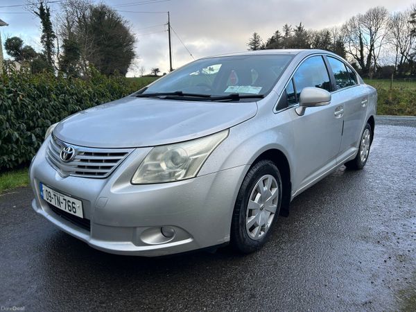Toyota Avensis Saloon, Diesel, 2009, Silver
