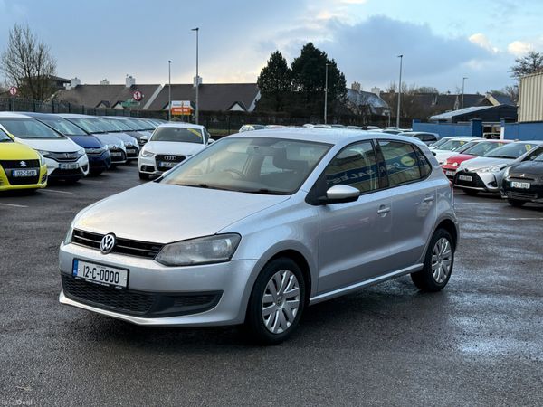 Volkswagen Polo Hatchback, Petrol, 2012, Silver