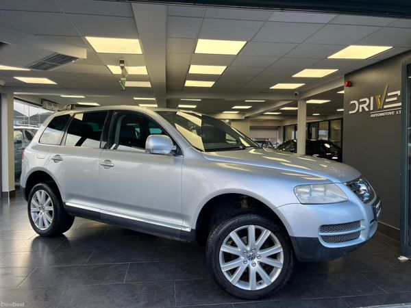Volkswagen Touareg SUV, Diesel, 2006, Silver