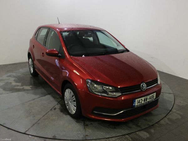 Volkswagen Polo Hatchback, Petrol, 2014, Red
