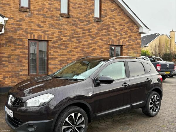 Nissan Qashqai Hatchback, Diesel, 2013, Black