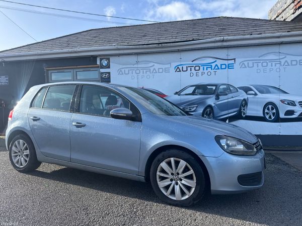 Volkswagen Golf Hatchback, Petrol, 2011, Blue