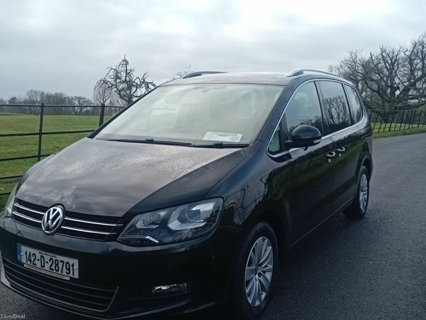 Volkswagen Sharan MPV, Petrol, 2014, Black