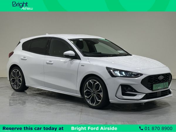 Ford Focus Hatchback, Petrol, 2024, White