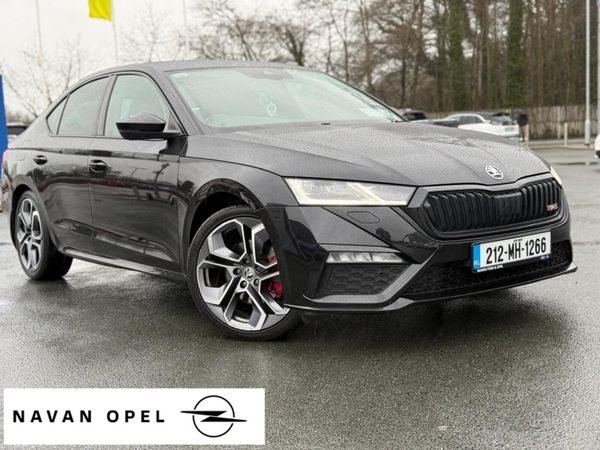 Skoda Octavia Hatchback, Diesel, 2021, Black