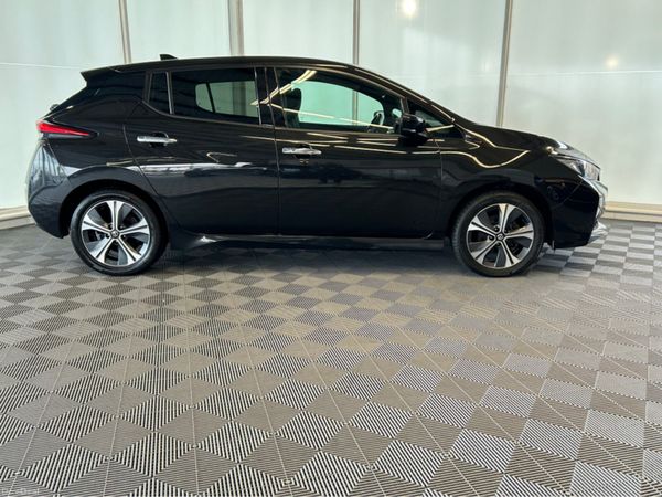 Nissan Leaf Hatchback, Electric, 2021, Black