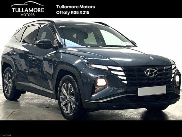 Hyundai Tucson SUV, Petrol Hybrid, 2022, Blue