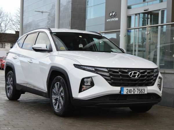 Hyundai Tucson SUV, Petrol Hybrid, 2024, White
