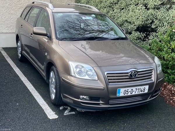 Toyota Avensis Estate, Diesel, 2005, Brown