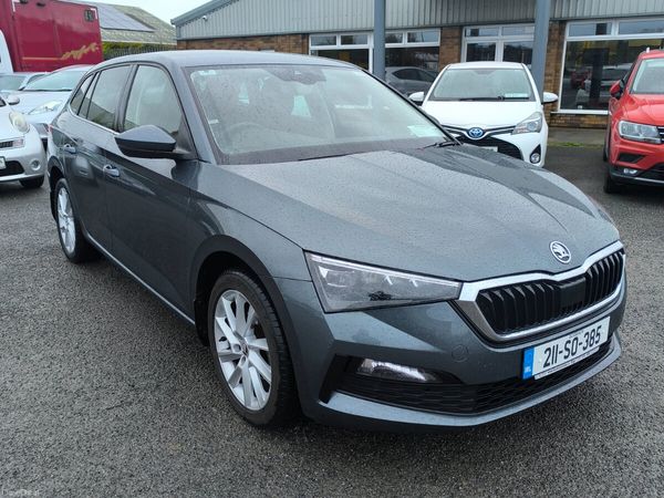 Skoda Scala Hatchback, Petrol, 2021, Grey
