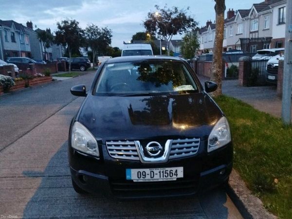 Nissan Qashqai Hatchback, Diesel, 2009, Black
