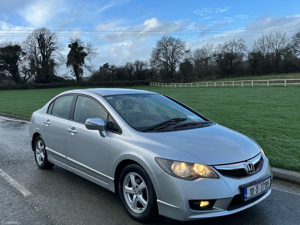 Honda Civic Saloon, Petrol Hybrid, 2010, Silver