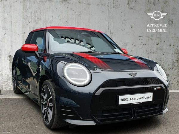 Mini Cooper Hatchback, Electric, 2025, Grey