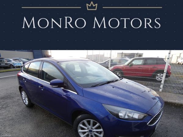 Ford Focus Hatchback, Petrol, 2016, Blue