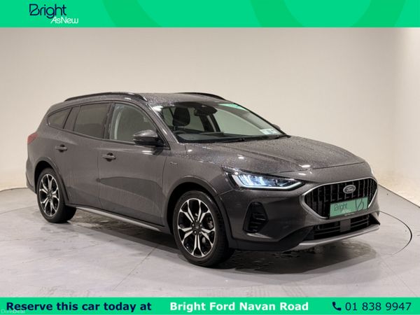 Ford Focus Estate, Petrol Hybrid, 2023, Grey