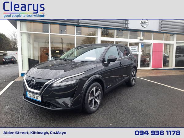 Nissan Qashqai MPV, Petrol, 2023, Black