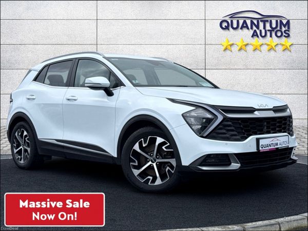 Kia Sportage SUV, Diesel Hybrid, 2023, White