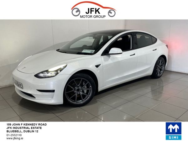 Tesla Model 3 Saloon, Electric, 2021, White