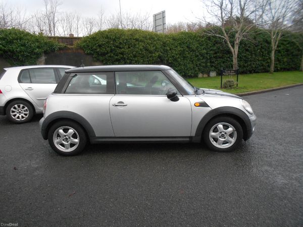 Mini Cooper Hatchback, Petrol, 2008, Silver