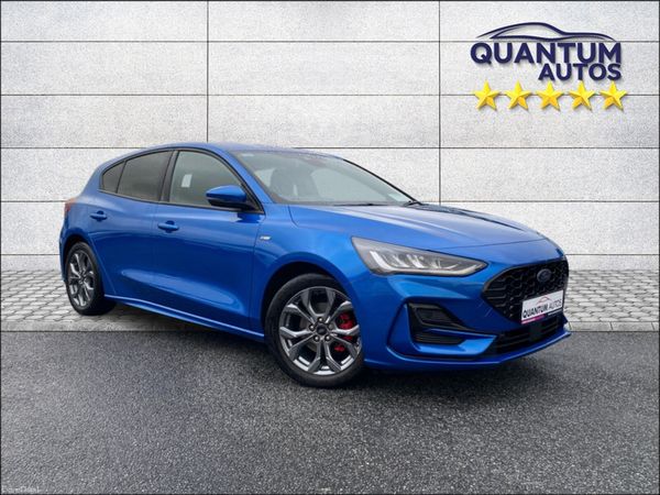 Ford Focus Hatchback, Petrol, 2023, Blue