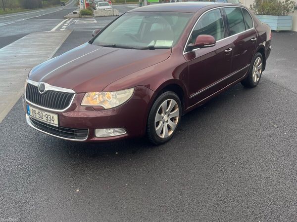 Skoda Superb Saloon, Diesel, 2009, Red