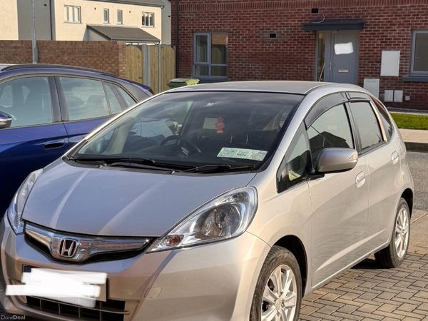 Honda Fit Hatchback, Petrol Hybrid, 2011, Silver