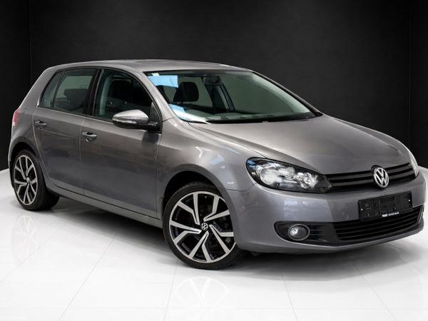 Volkswagen Golf Hatchback, Diesel, 2012, Grey