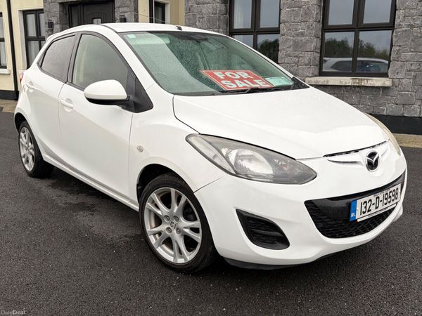 Mazda Demio MPV, Petrol, 2013, White