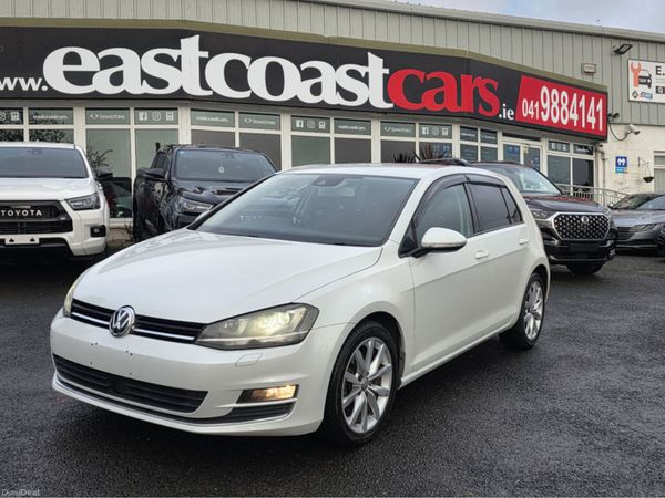 Volkswagen Golf Hatchback, Petrol, 2016, White