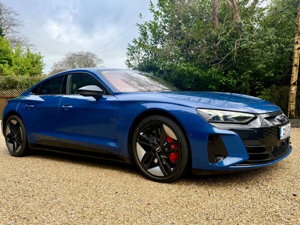 Audi e-tron GT quattro Hatchback, Electric, 2022, Blue