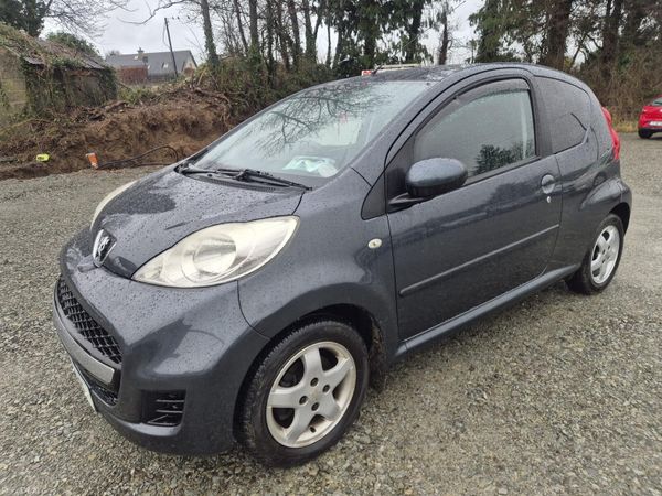 Peugeot 107 Hatchback, Petrol, 2011, Grey