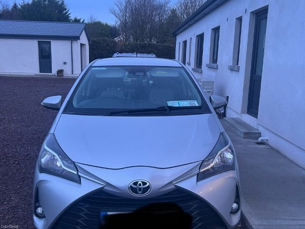 Toyota Yaris MPV, Petrol, 2020, Grey