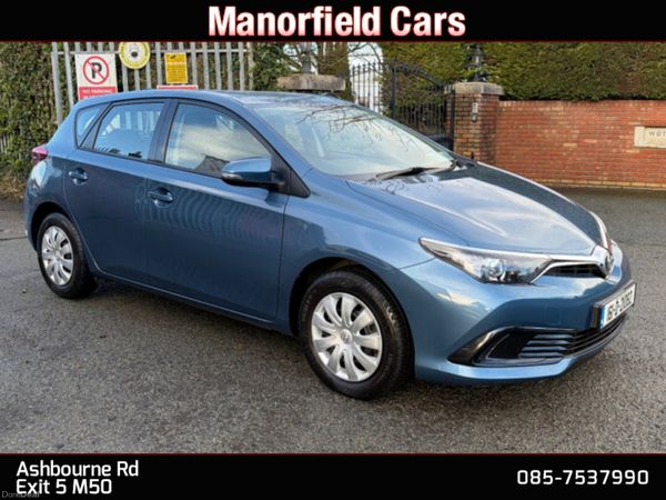 Toyota Auris Hatchback, Petrol, 2016, Blue