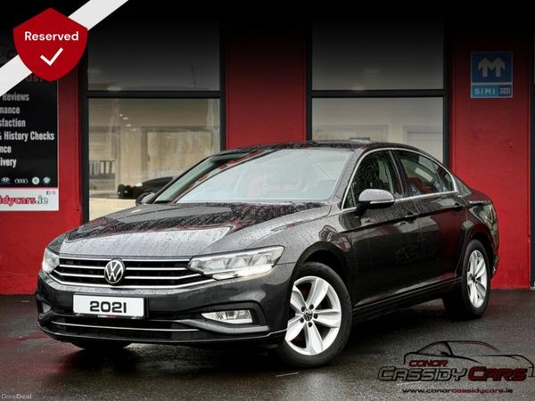 Volkswagen Passat Saloon, Diesel, 2021, Grey