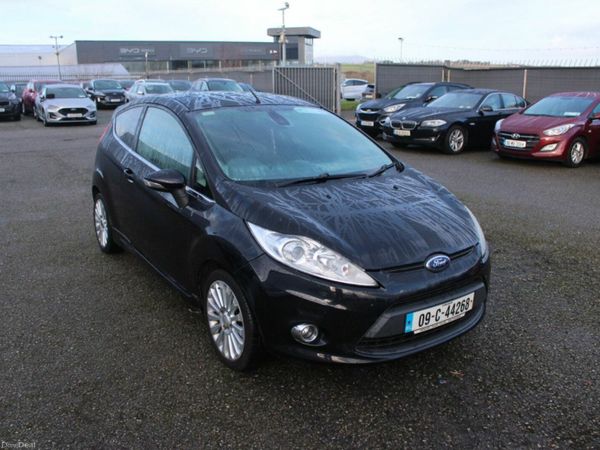 Ford Fiesta Hatchback, Diesel, 2009, Black