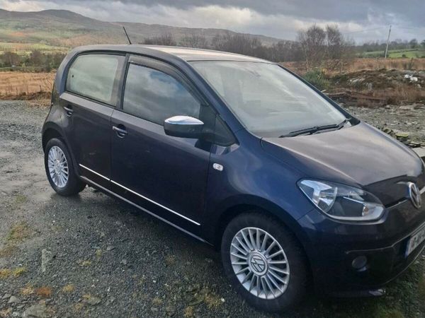 Volkswagen up! Hatchback, Petrol, 2014, Blue