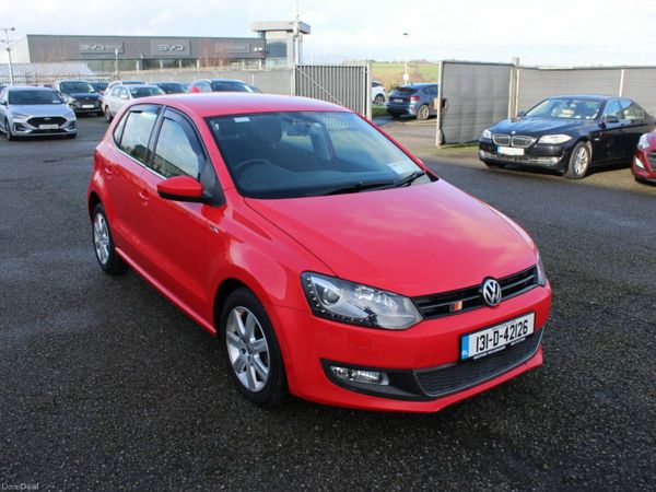 Volkswagen Polo Hatchback, Petrol, 2013, Red
