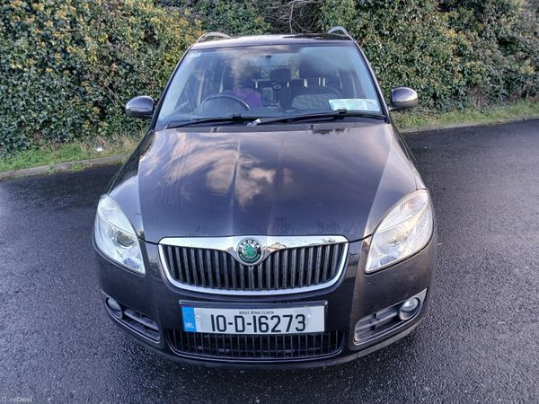 Skoda Fabia Estate/Jeep, Petrol, 2010, Black