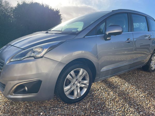 Peugeot 5008 MPV, Diesel, 2015, Grey