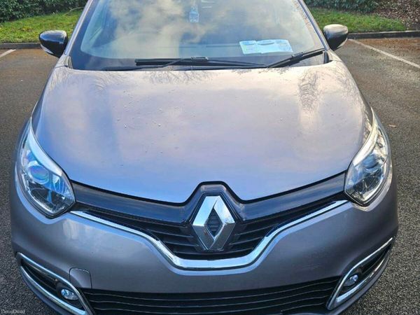 Renault Captur Hatchback, Diesel, 2015, Grey