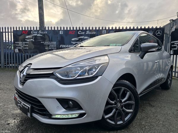 Renault Clio Hatchback, Petrol, 2018, Silver