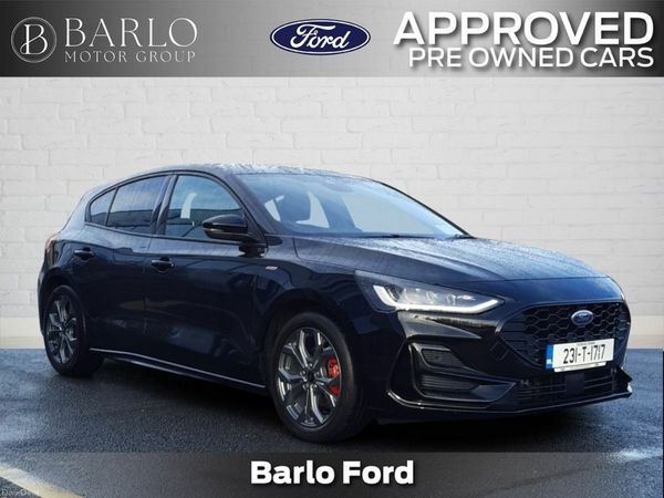 Ford Focus Hatchback, Petrol, 2023, Black