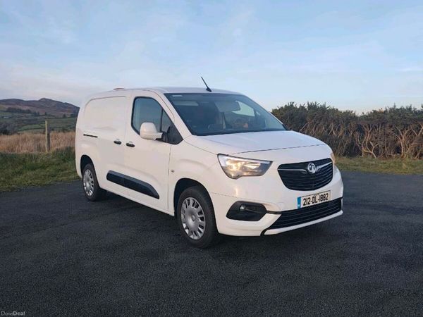 Vauxhall Combo Van, Diesel, 2021, White