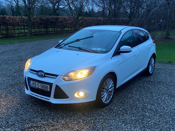 Ford Focus Hatchback, Diesel, 2014, White